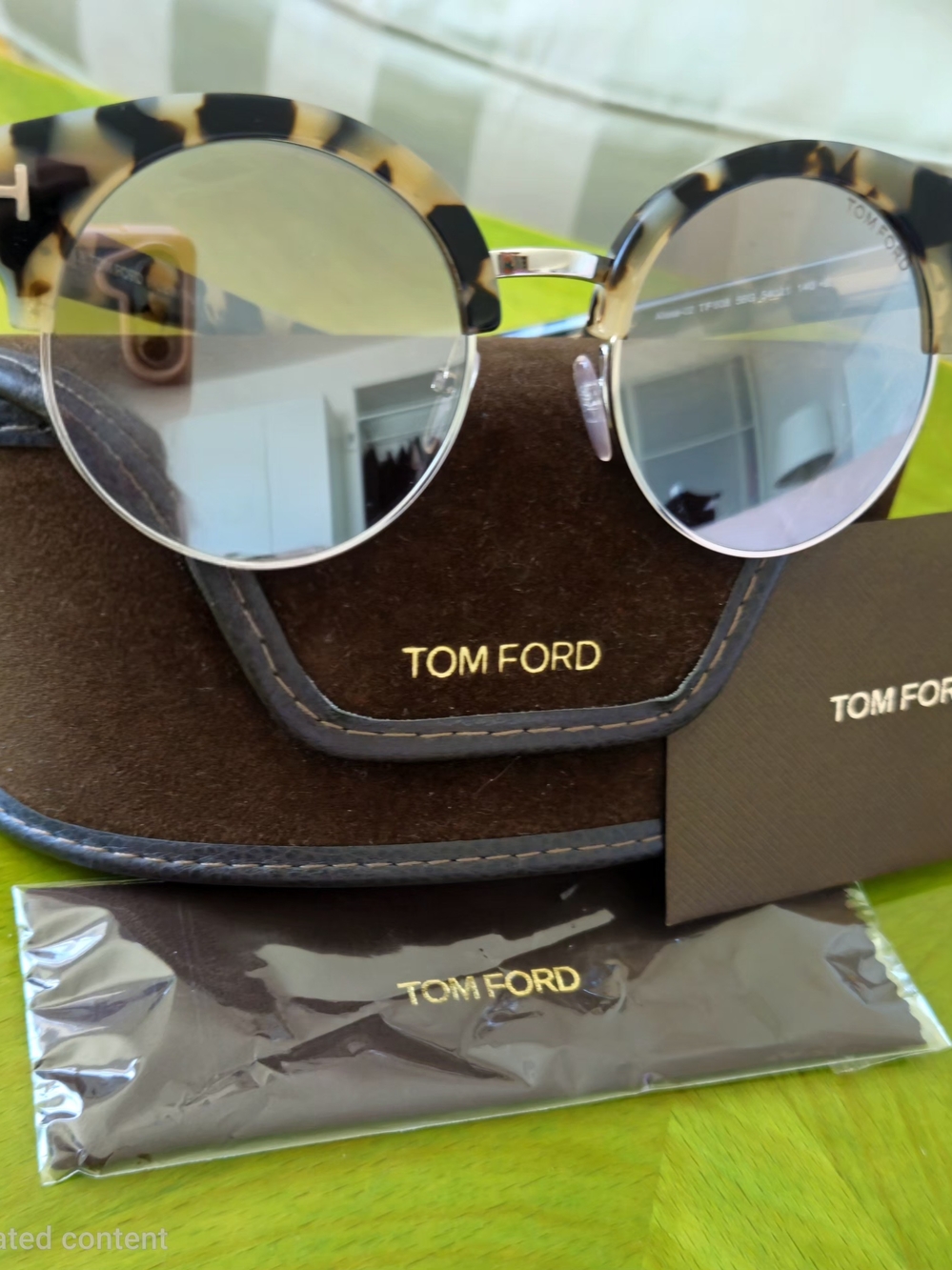 Tom Ford Stylish Round Tortoiseshell Sunglasses with Brown Mirrored Lenses,Authe